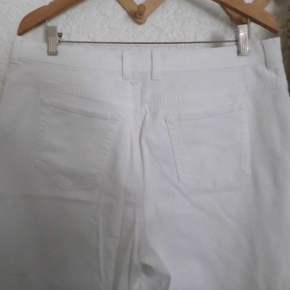 Gloria Vanderbilt Amanda White Stretch Denim Jeans Sz 18 - Picture 3 of 4
